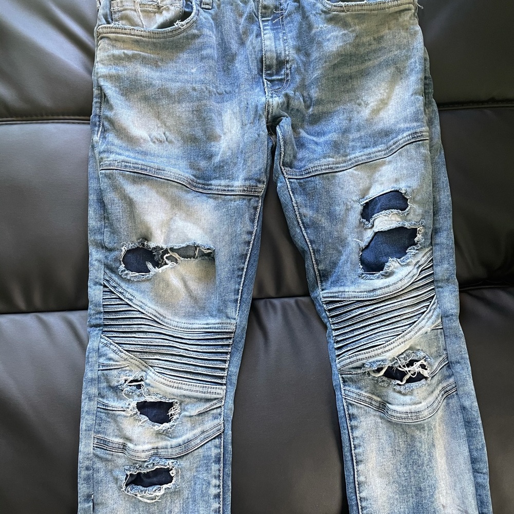Designer Jeans - Picture 4 of 16